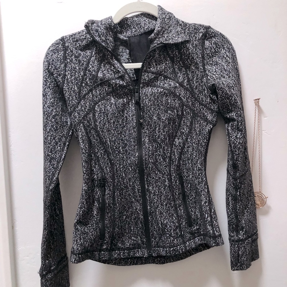 Define Jacket Luon